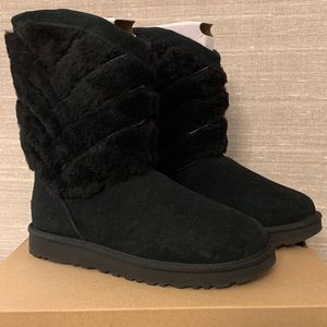 Tania black Uggs size 8